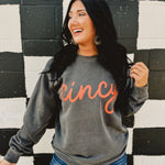Long sleeve round neck "cincy" sweatshirt in Charcoal.