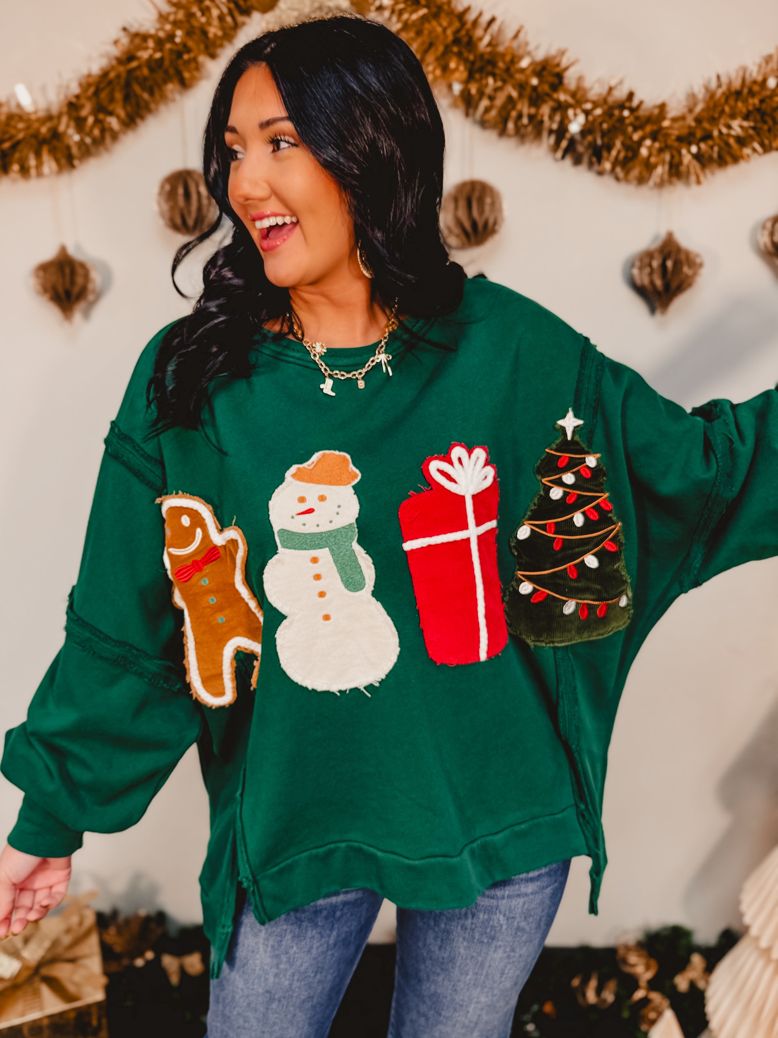 Christmas corduroy Christmas patches high-low top in green.