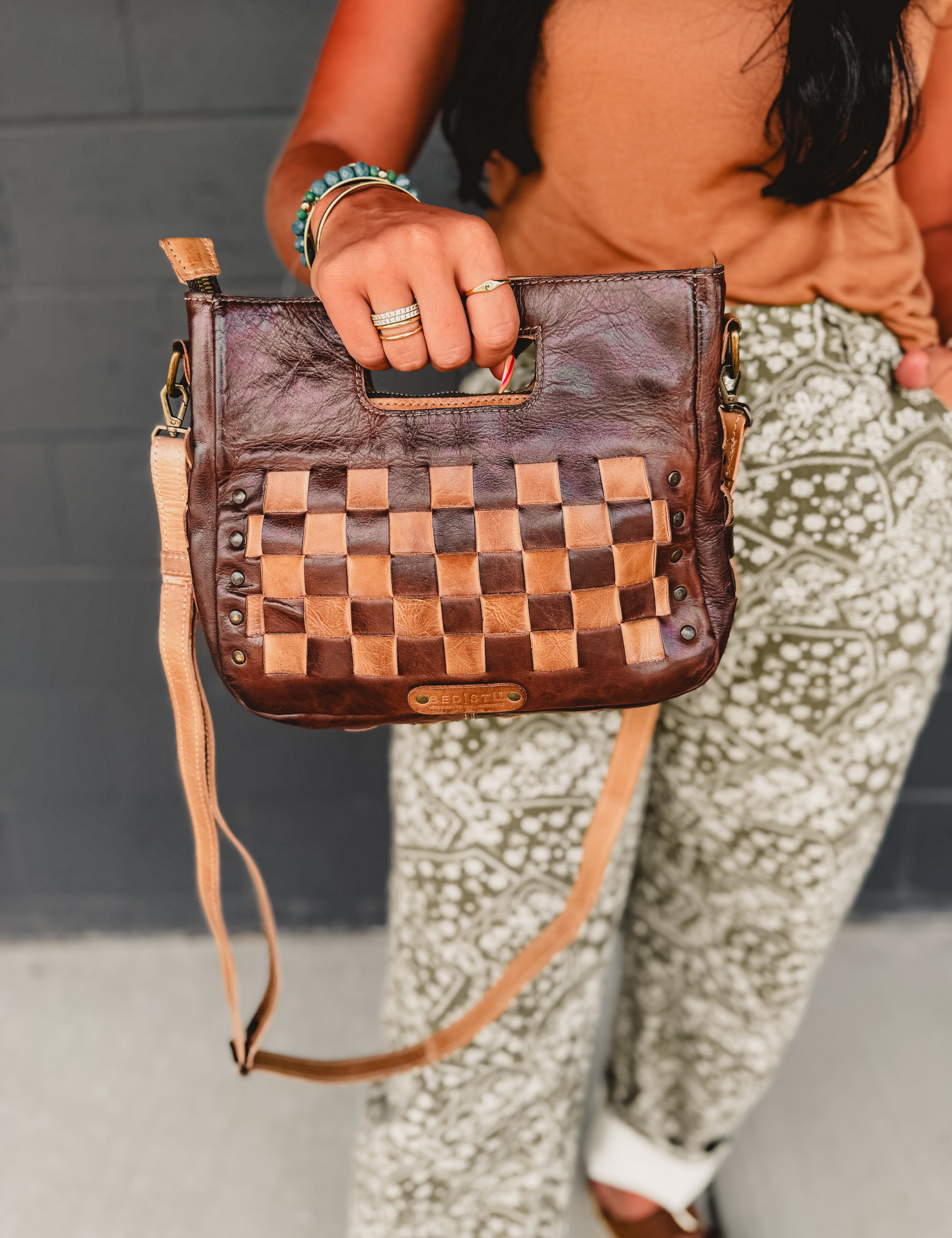 BedStu Keiki Crossbody - Teak Oats Rustic - Lace and Grace Boutique