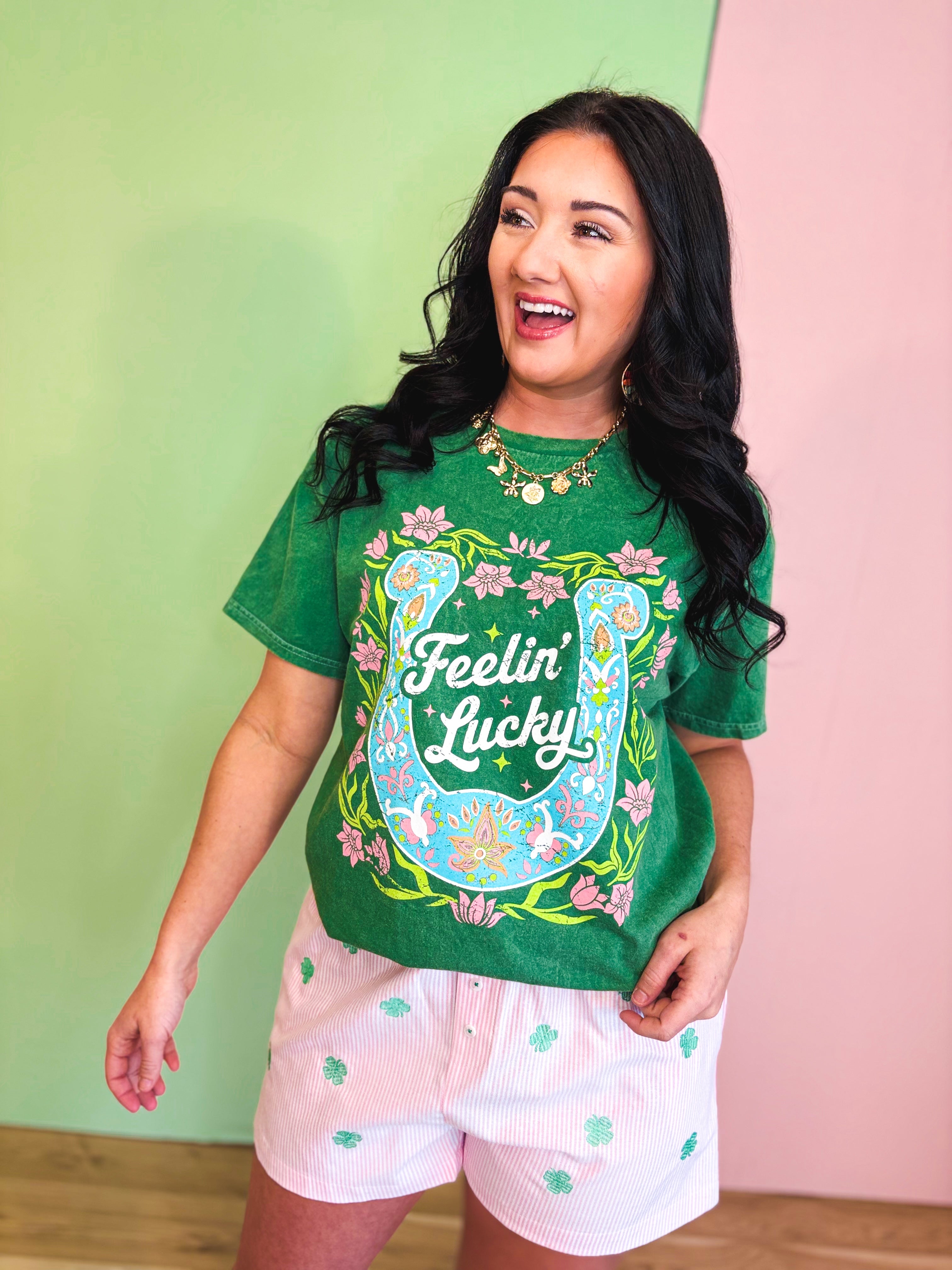 Feelin' Lucky Horseshoe Graphic Tee - Kelly Green - Lace and Grace Boutique