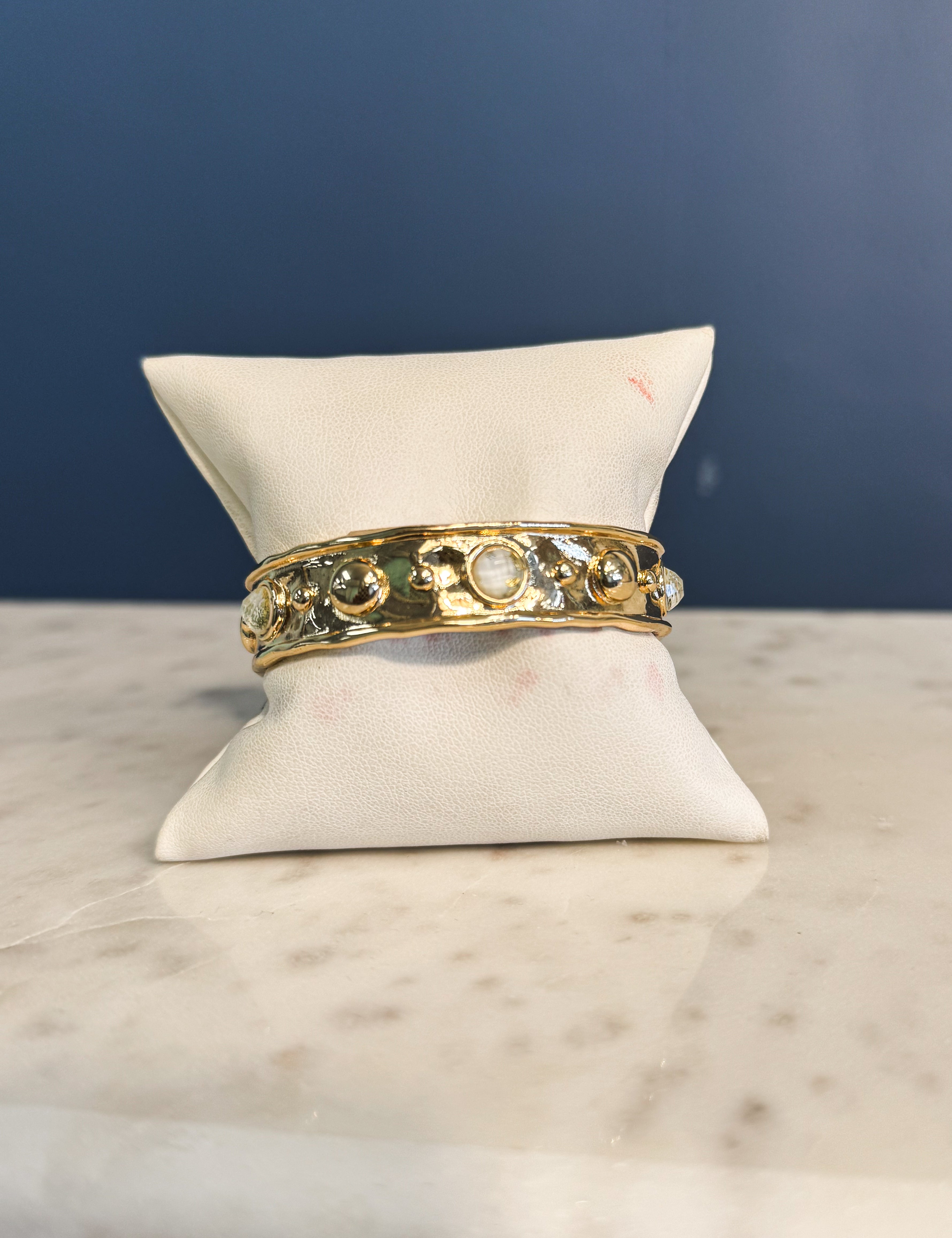 Erimish Halo Crystal Cuff Bracelet - Lace and Grace Boutique