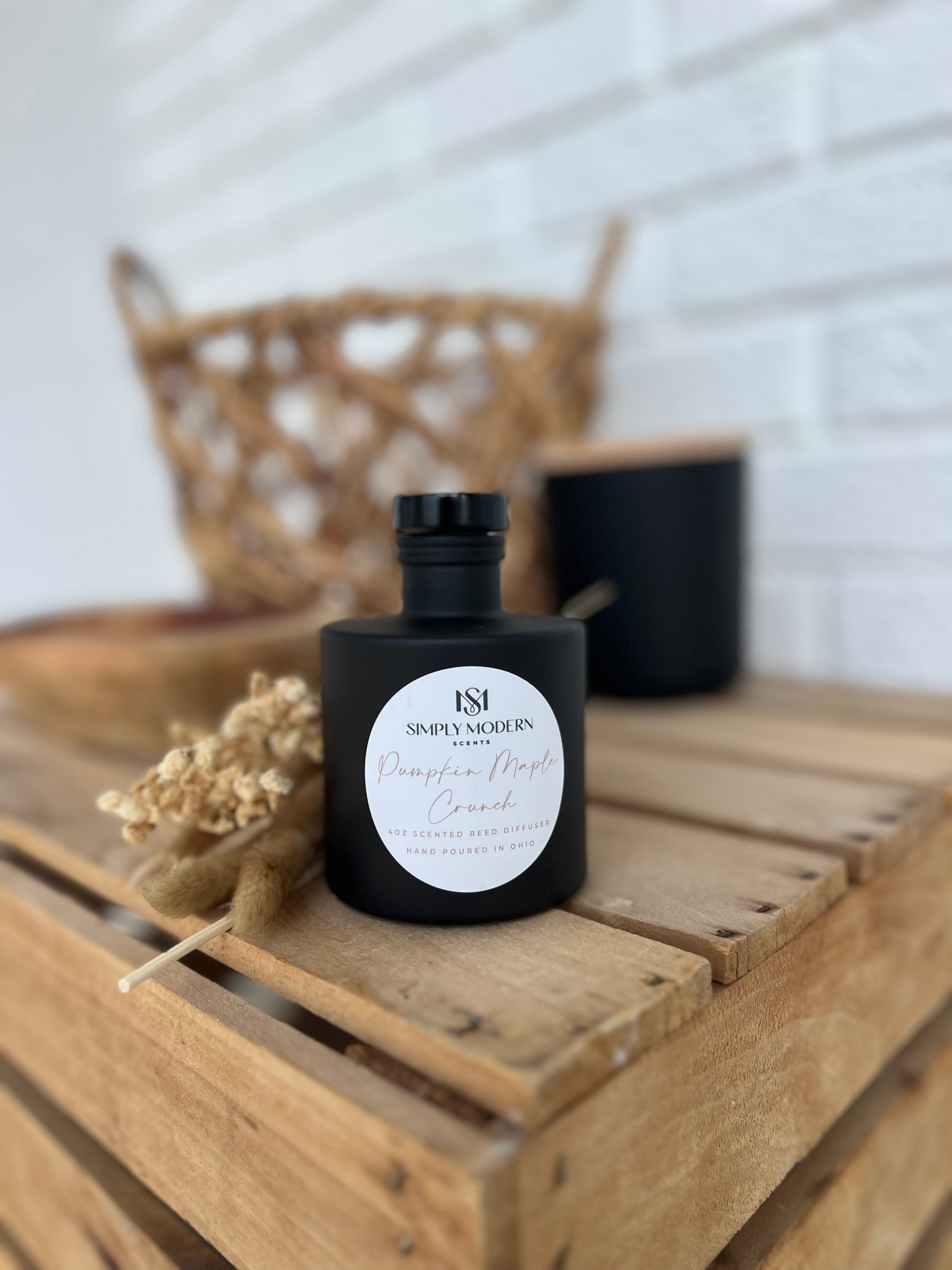 Simply Modern Reed Diffuser - Pumpkin Maple Crunch - Lace and Grace Boutique