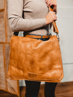 Bedstu Hampton II Messenger Bag - Tan Rustic - Lace and Grace Boutique