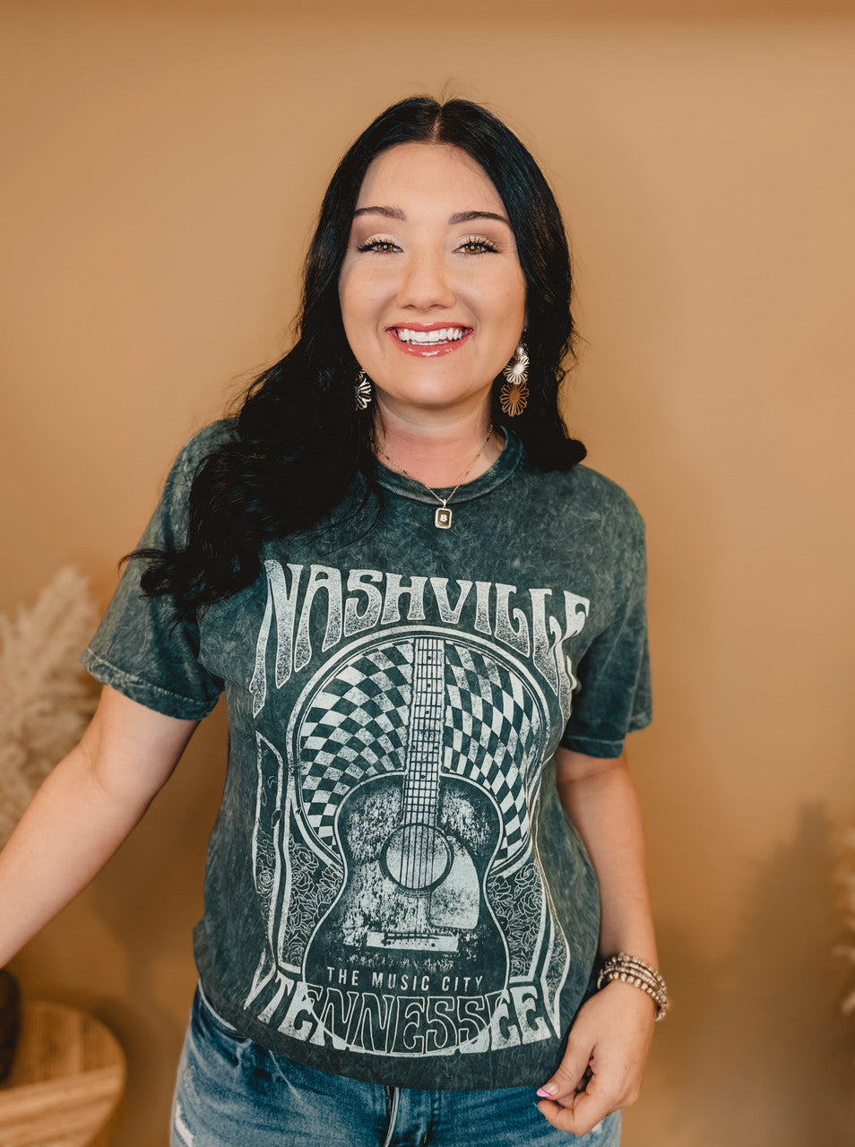 Nashville Graphic Tee - Stone Grey - Lace and Grace Boutique