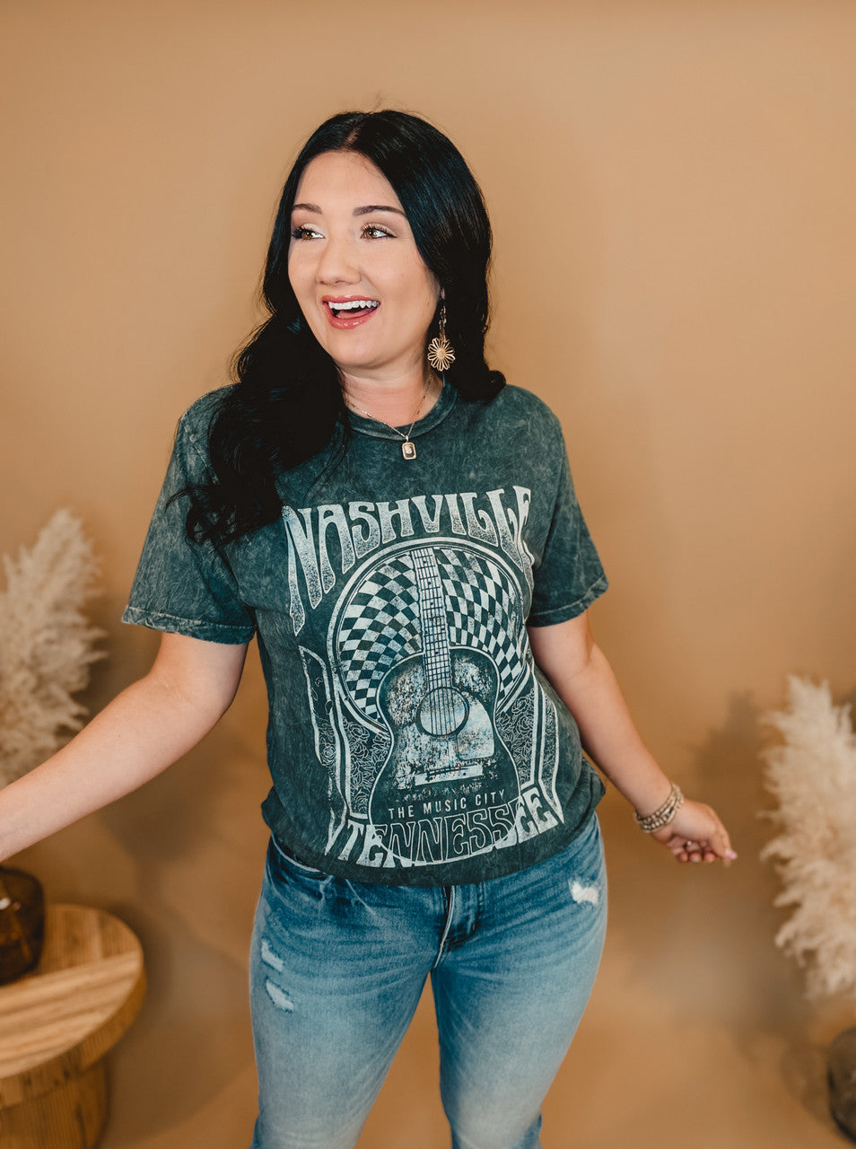 Nashville Graphic Tee - Stone Grey - Lace and Grace Boutique