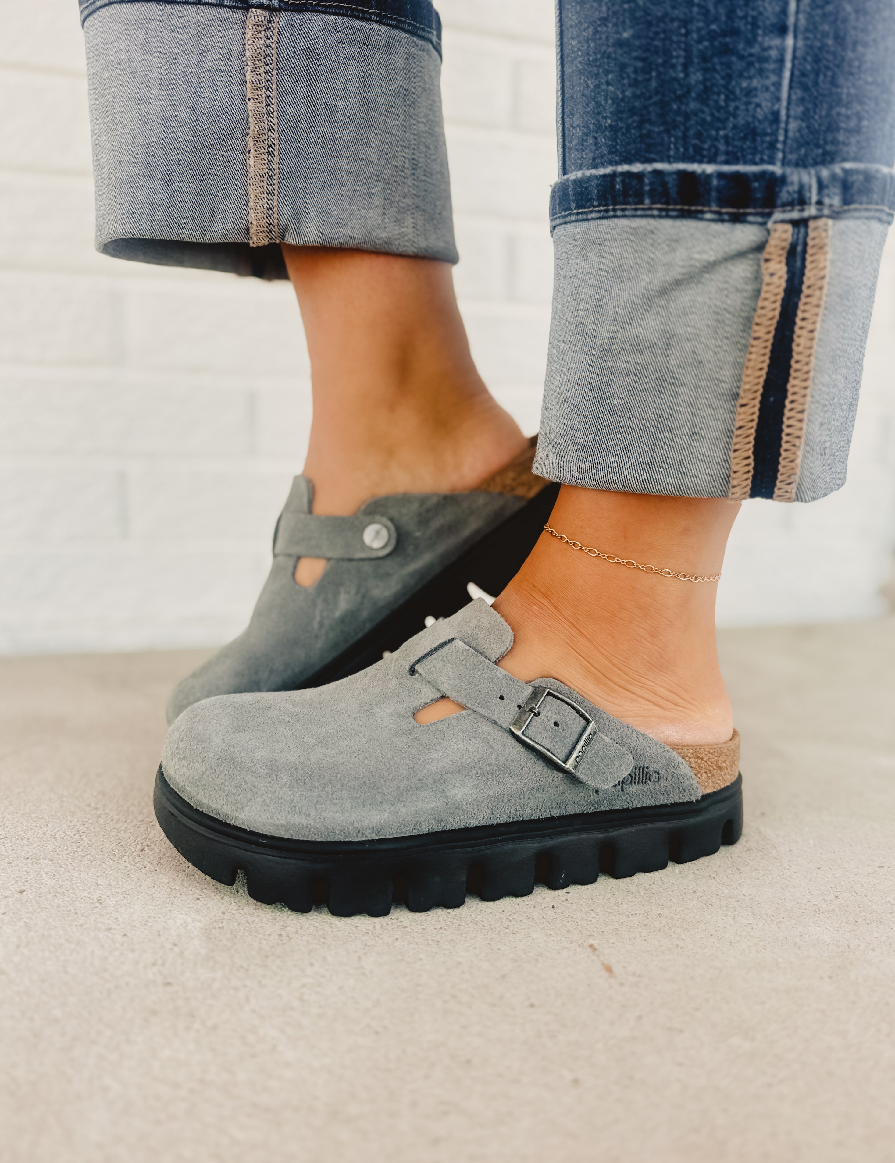 Birkenstock Boston Papillio Chunky Platform Clogs - Basalt Gray/Black - Lace and Grace Boutique