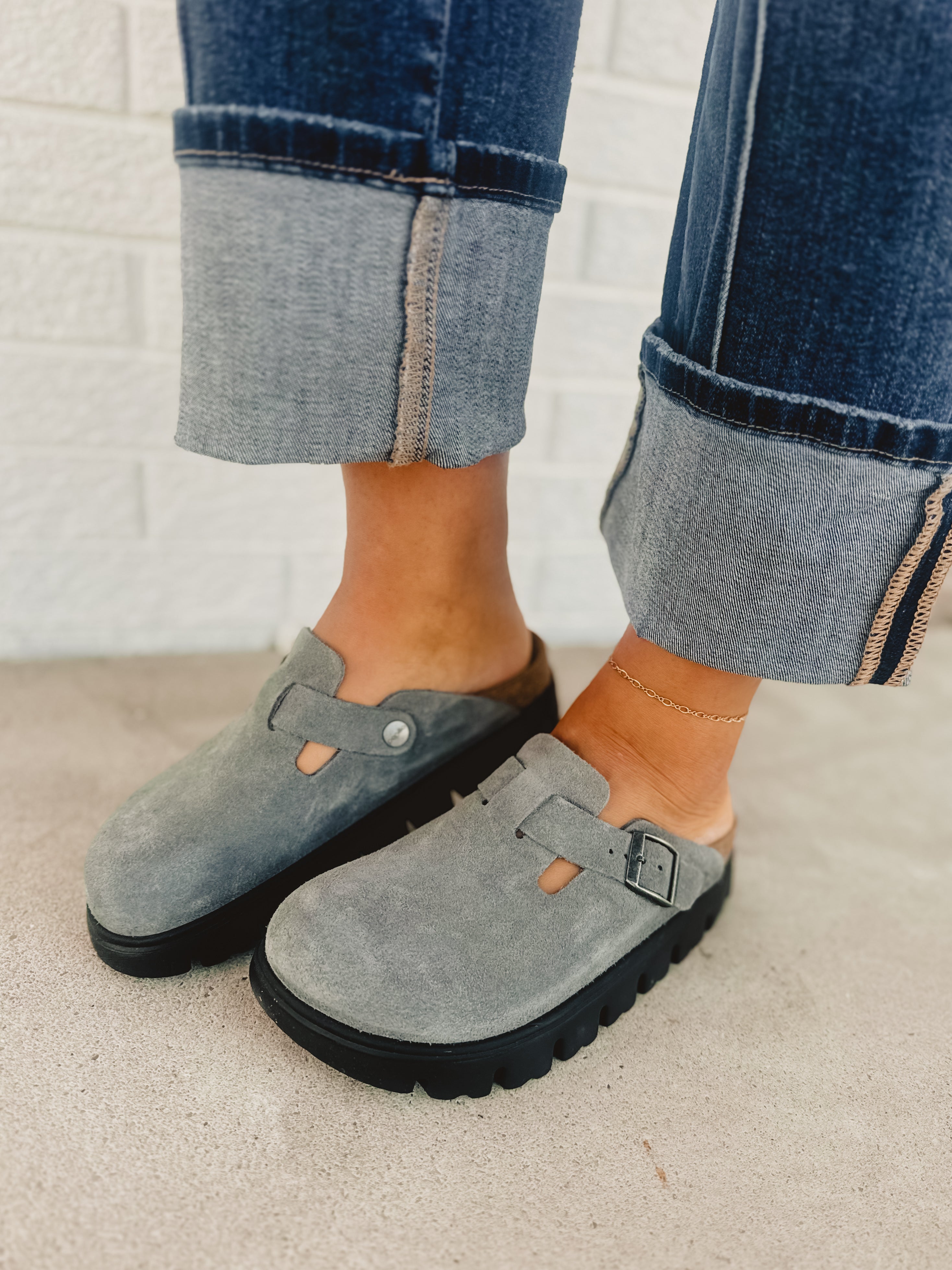 Birkenstock Boston Papillio Chunky Platform Clogs - Basalt Gray/Black - Lace and Grace Boutique