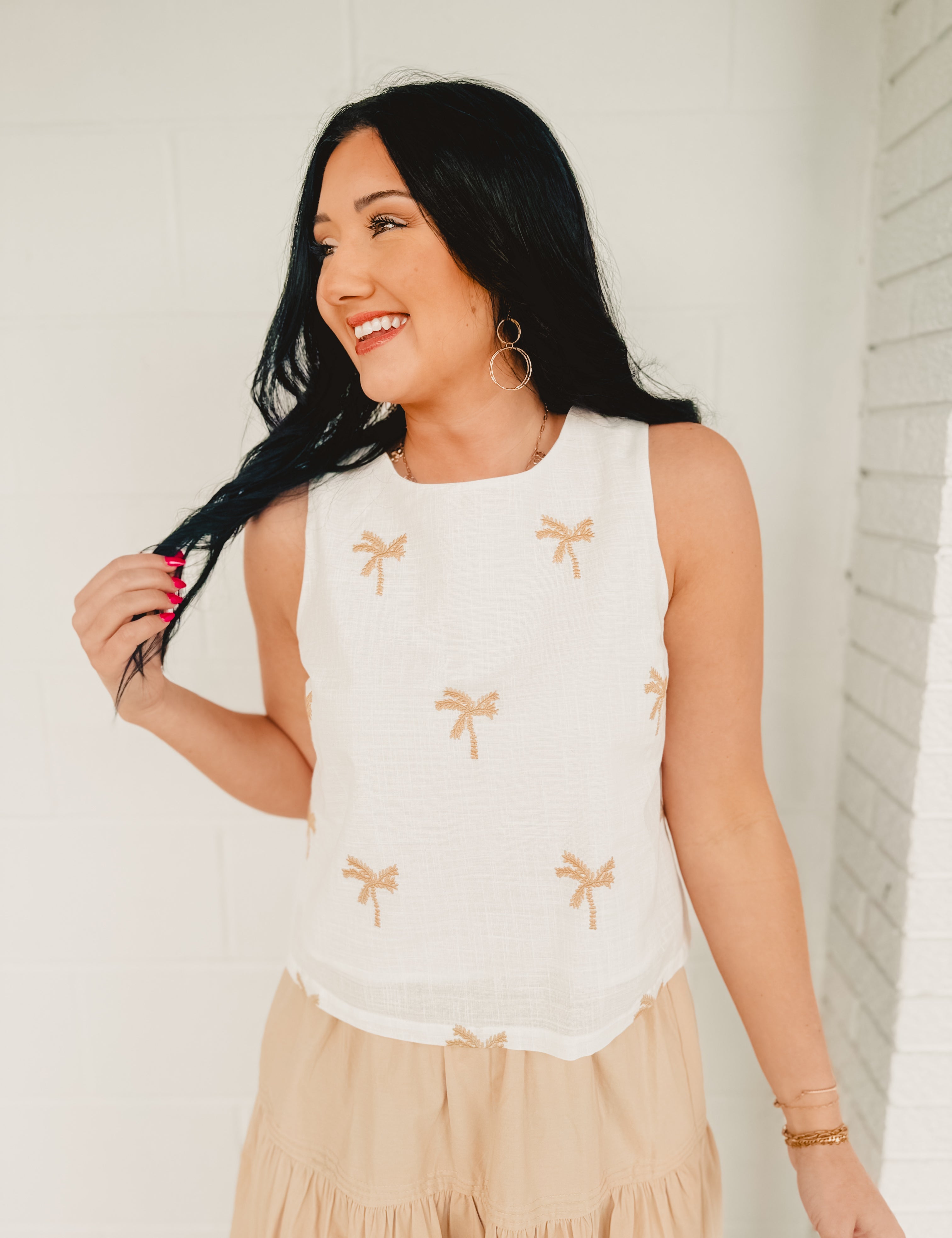 Palm Tree Embroidery Linen Tank Top - White - Lace and Grace Boutique
