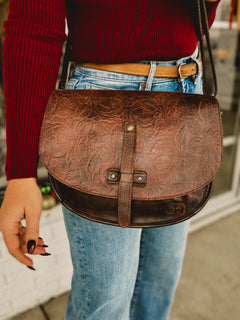 BedStu Sequoia Em Crossbody Bag - Teak Dip Dye - Lace and Grace Boutique