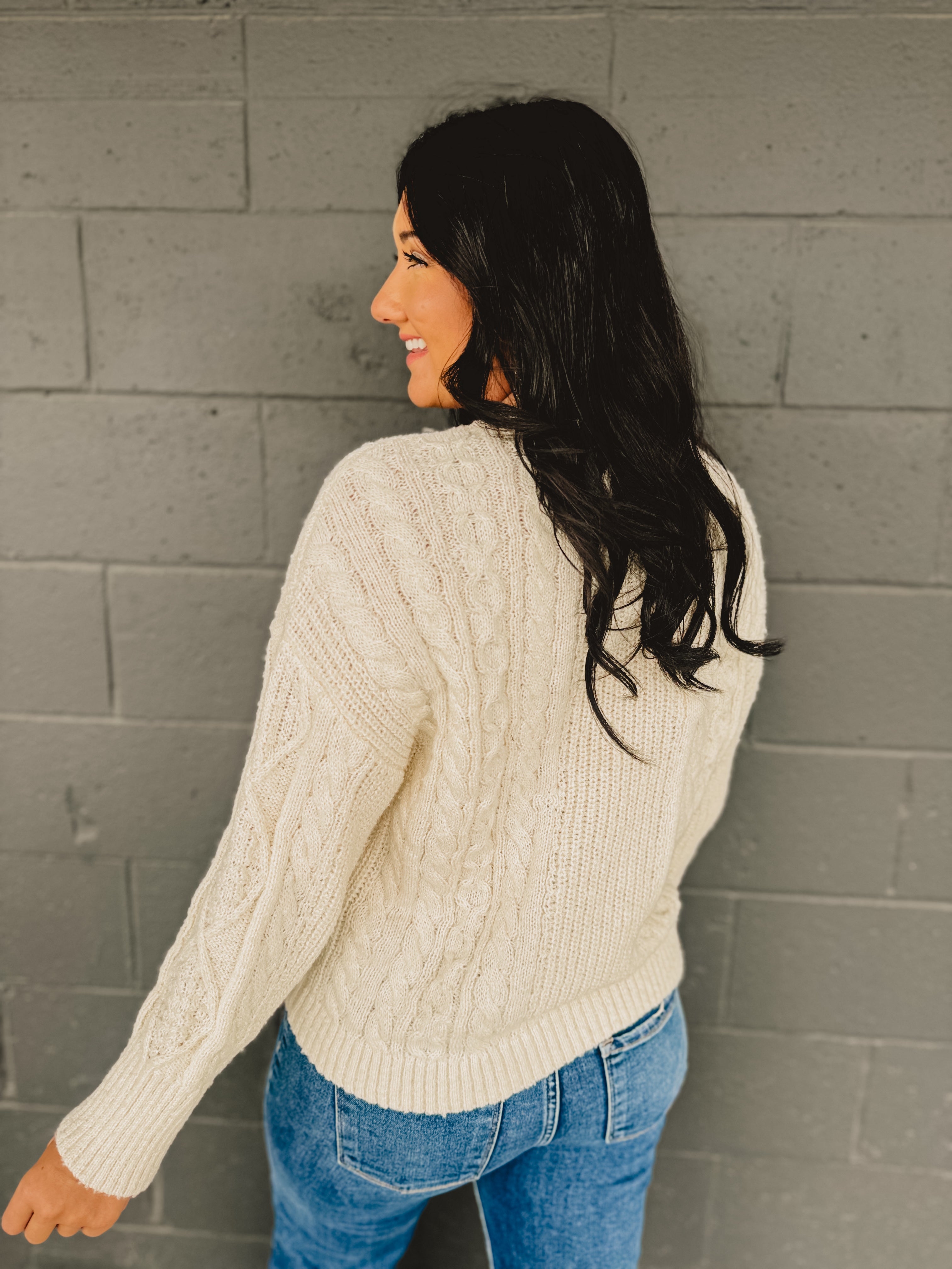 Cable Knit Crewneck Long Sleeve Sweater - Cream - Lace and Grace Boutique