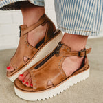 Bedstu Clancy Platform Sandal - Tan Rustic - Lace and Grace Boutique
