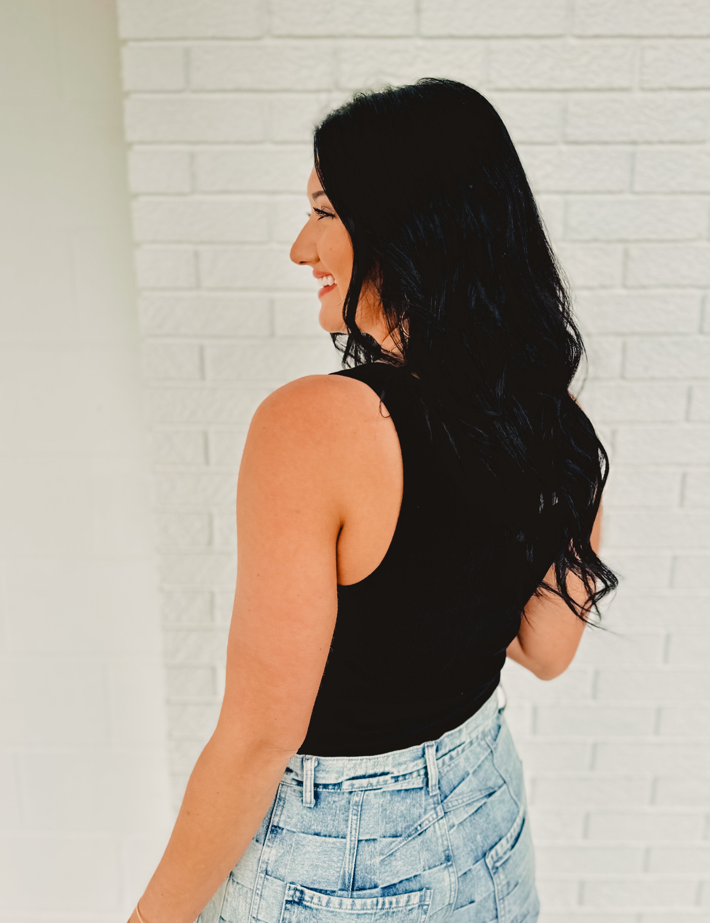 Ribbed Scoop Neck Knit Tank - Black - Lace and Grace Boutique