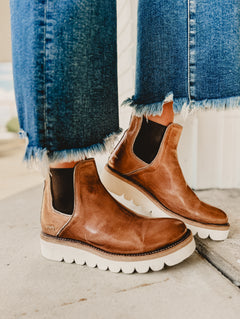 Bedstu Novel II Chelsea Boot - Tan Rustic Nectar Lux - Lace and Grace Boutique