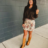 Floral Jacquard Scallop Edge Mini Skirt