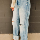 Hidden Cuffed Classic Distressed Wide Leg Jeans - Medium Wash