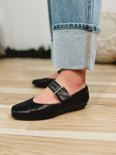 The Soho Buckle Ballet Flat - Black - Lace and Grace Boutique