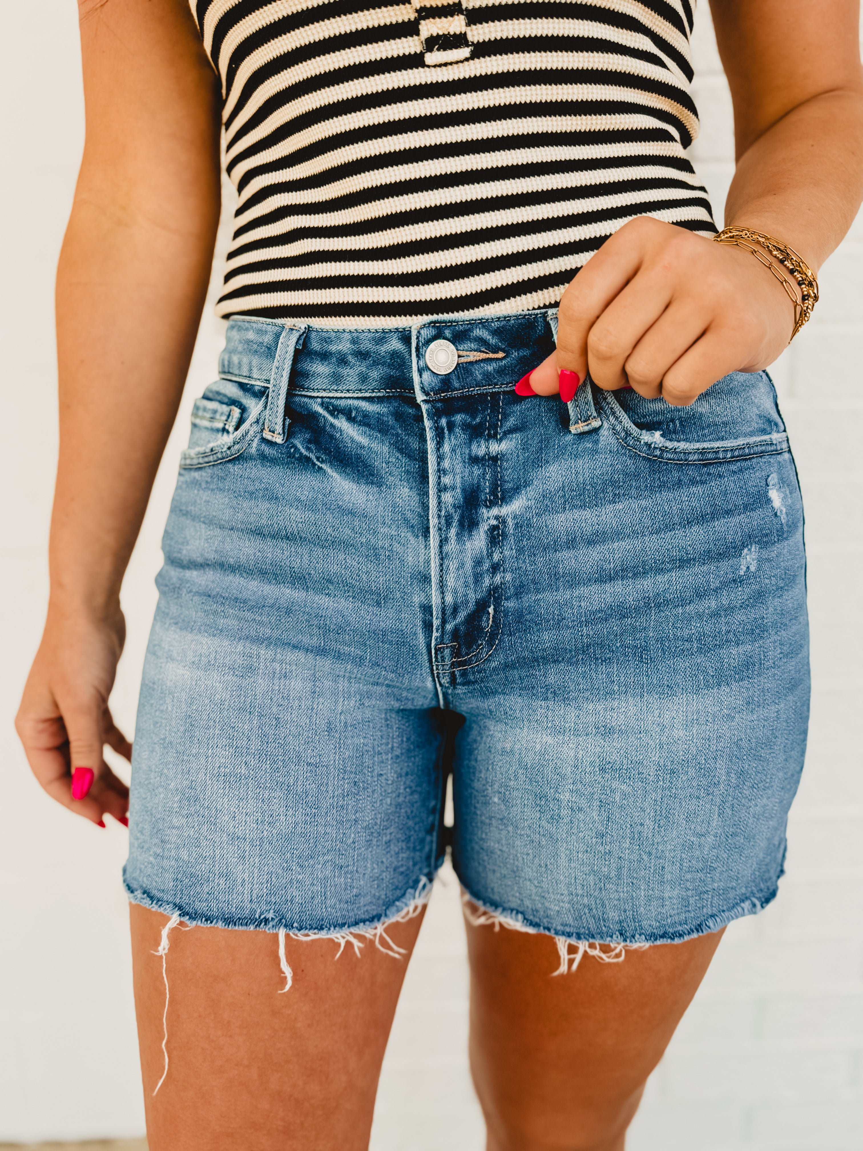 Climax High Rise Raw Hem Denim Shorts - Medium Wash - Lace and Grace Boutique