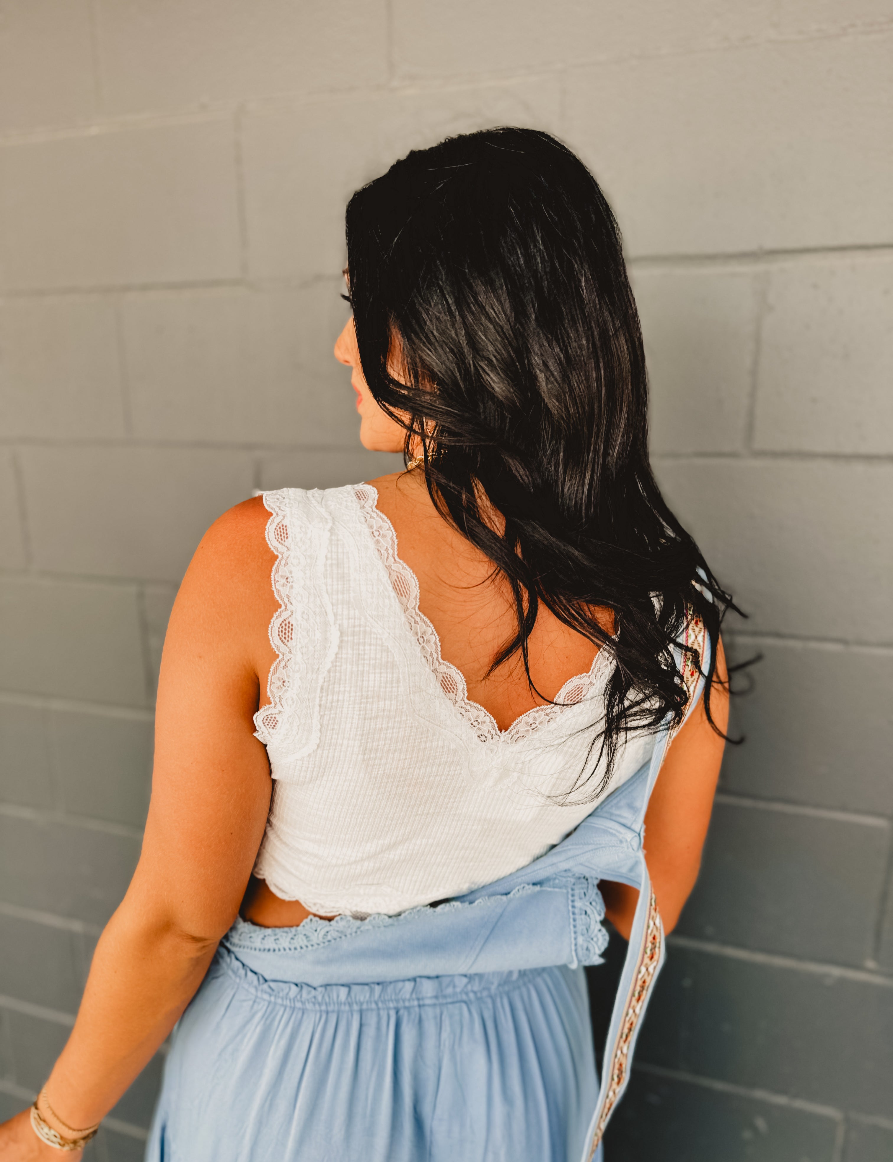 POL Lace Detail Cropped Tank Top - Ivory - Lace and Grace Boutique