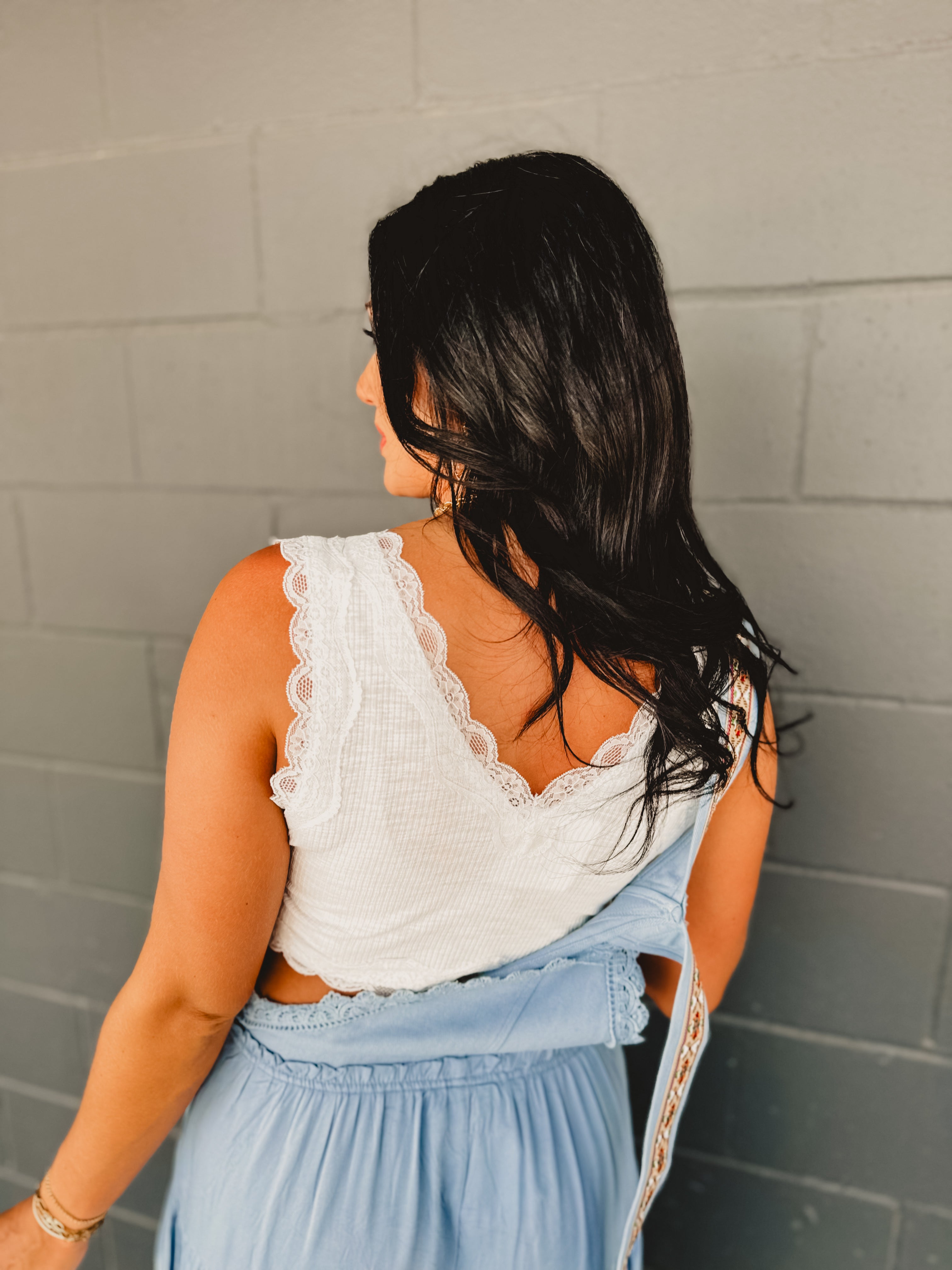 POL Lace Detail Cropped Tank Top - Ivory - Lace and Grace Boutique