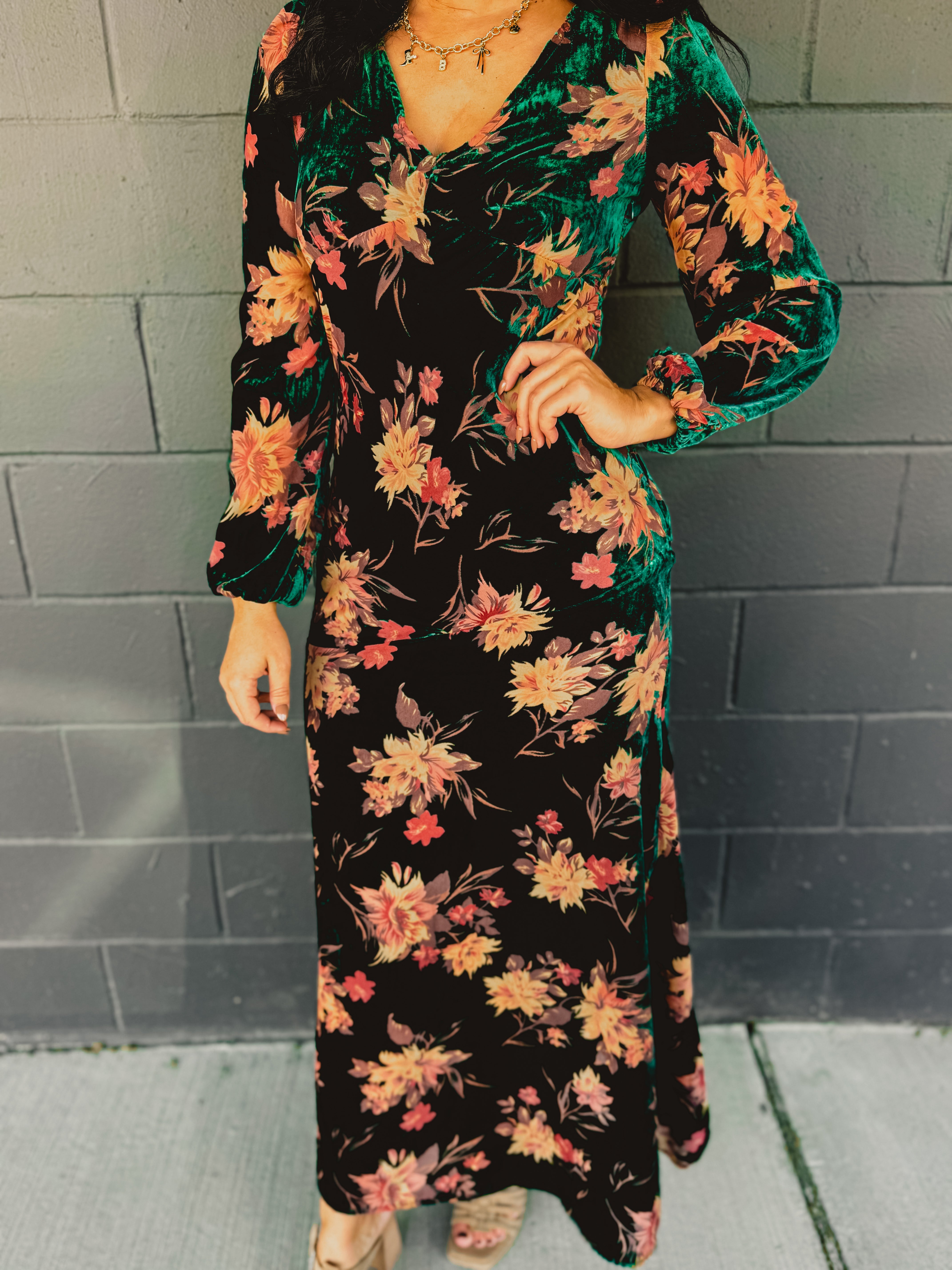 Burnout Velvet Long Sleeve Maxi Dress - Emerald Small Burnout Velvet Long Sleeve Maxi Dress - Emerald Small