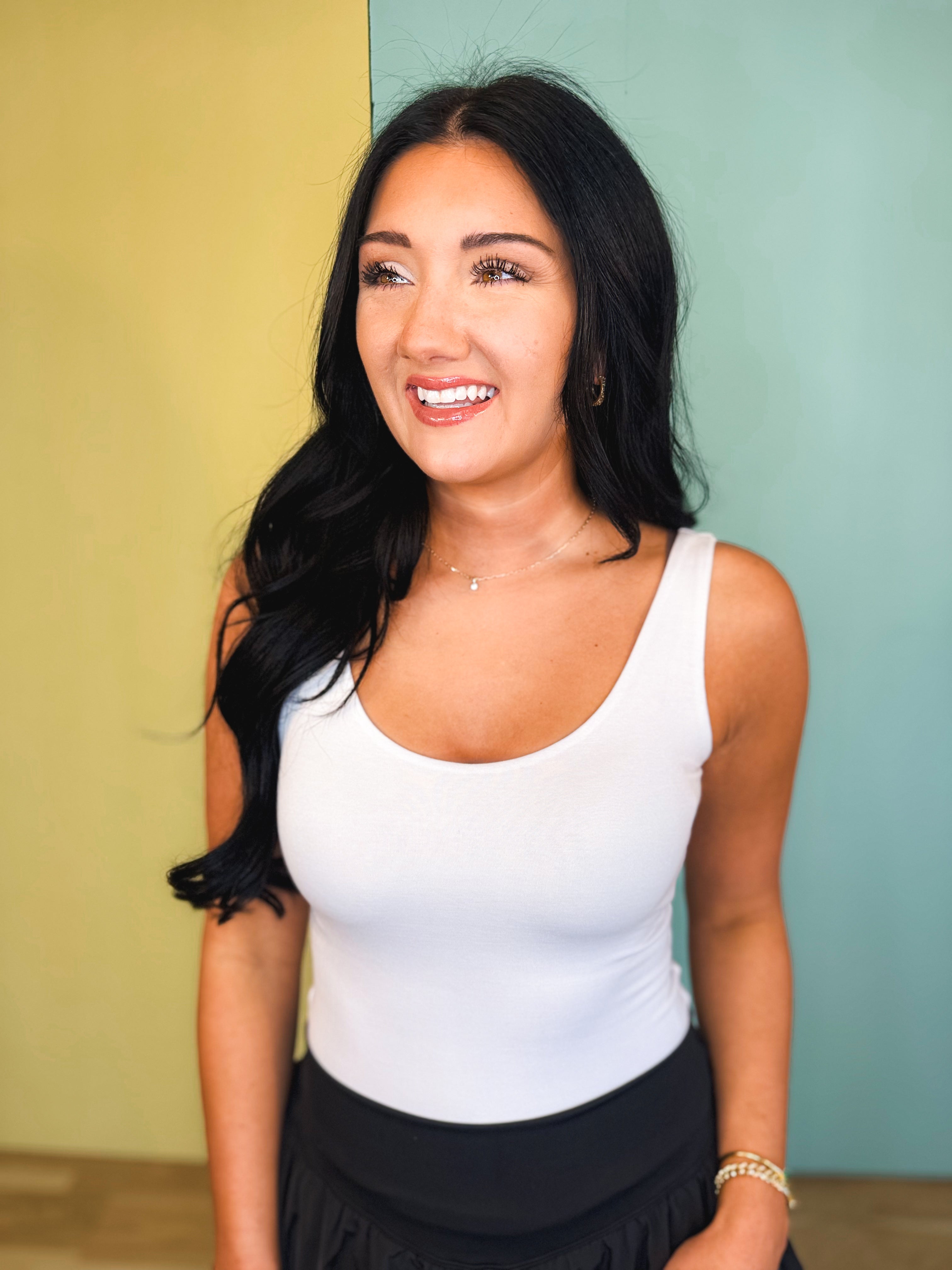 Basic Scoop Neck Tank - Lace and Grace Boutique