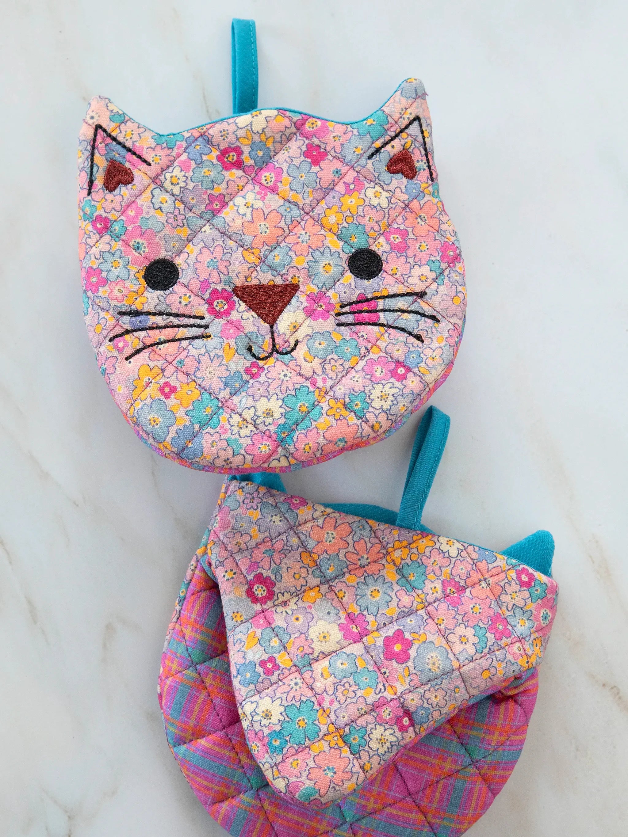 Natural Life Mini Oven Mitts, Set of 2 - Cat - Lace and Grace Boutique