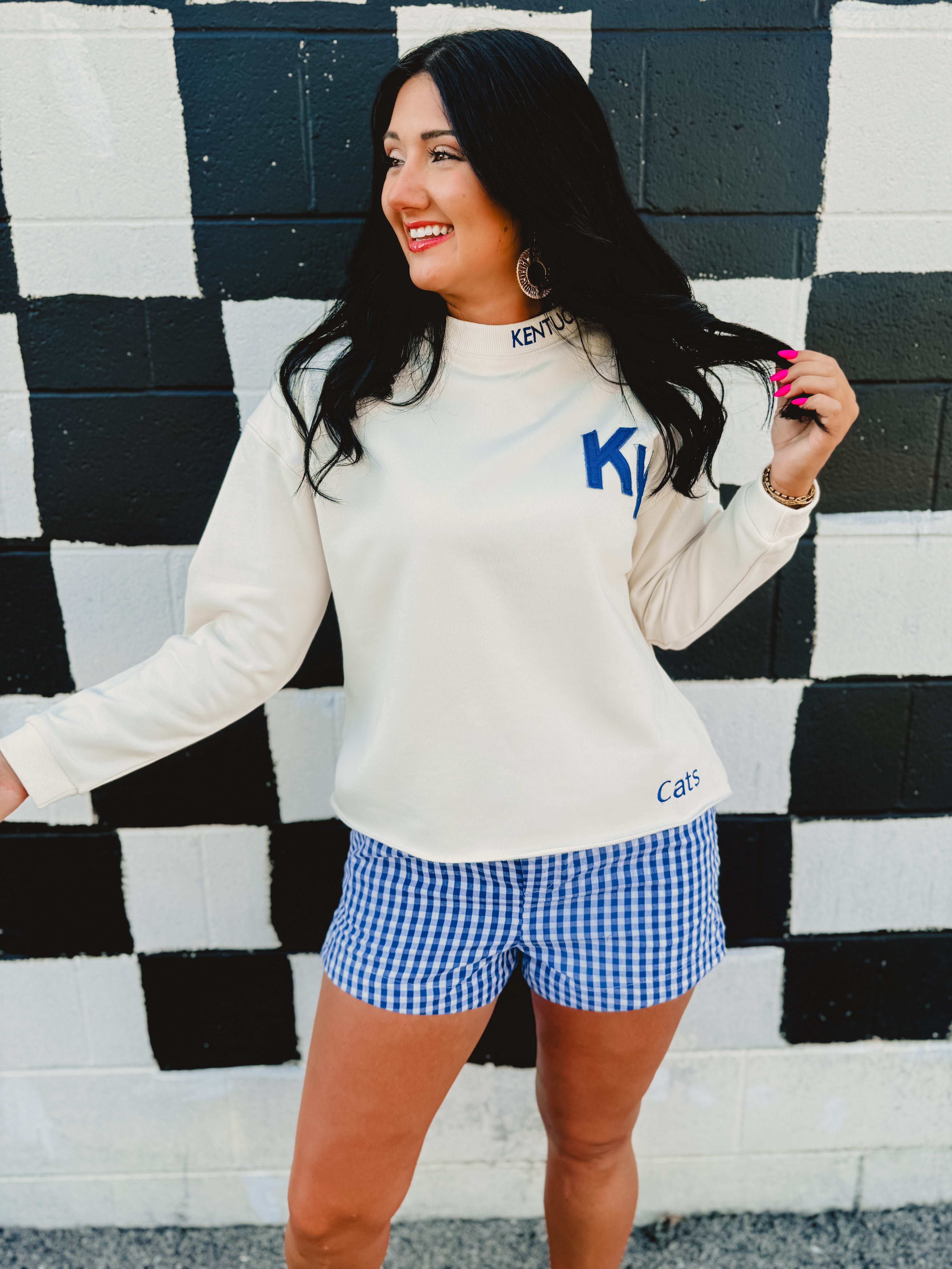 Long sleeve Kentucky & Wildcat embroidered mock neck sweatshirt in cream.