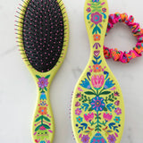 Natural Life Wet/Dry Detangling Hairbrush - Chartreuse