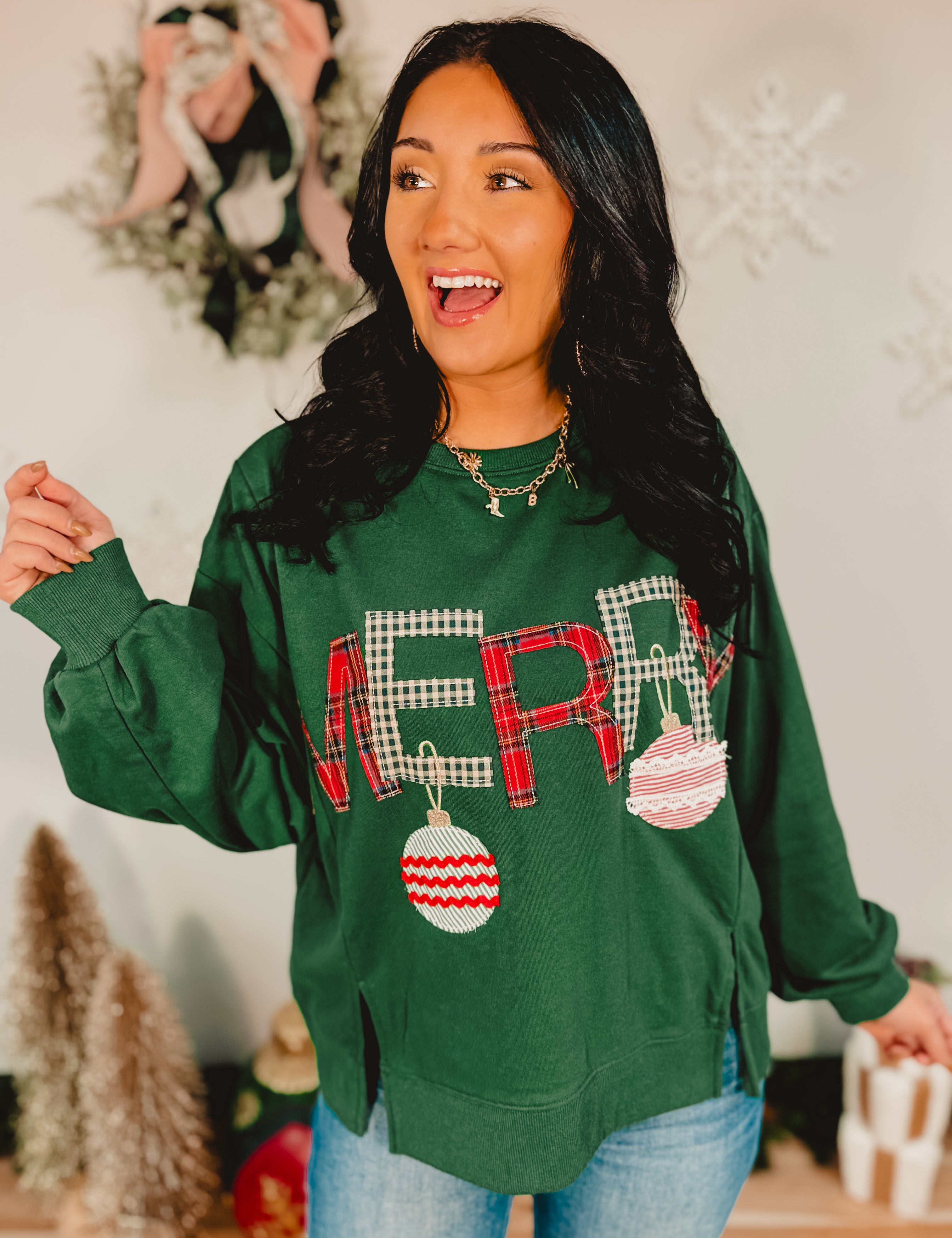 Long sleeve plaid "merry" Christmas  pullover sweatshirt in green.