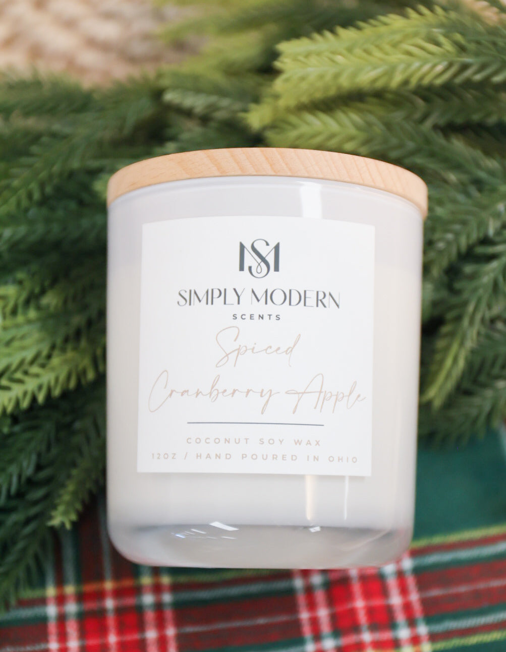 Simply Modern Soy Wax Candle - Spiced Cranberry Apple - Lace and Grace Boutique
