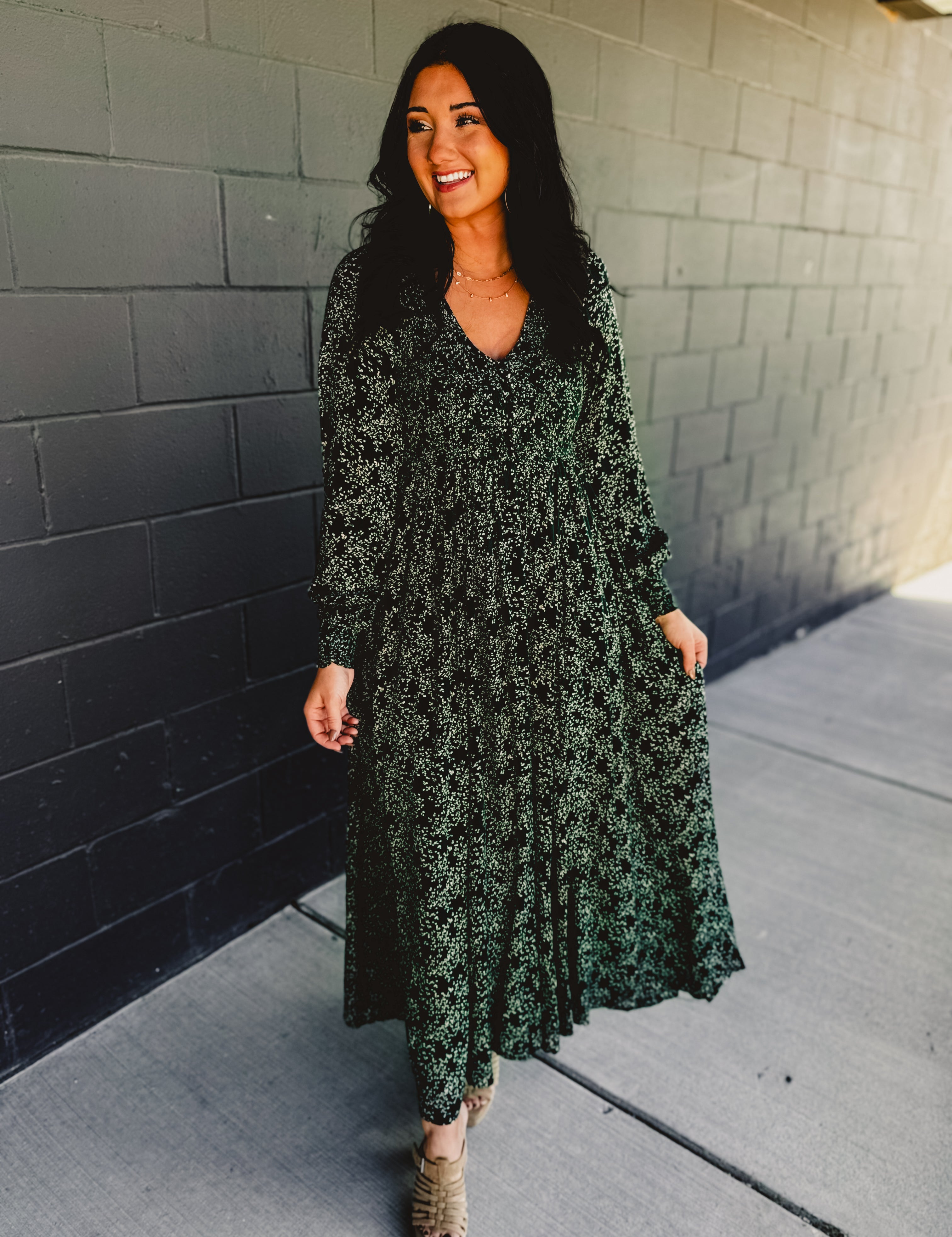 Floral printed long sleeve v-neck maxi dress in forest green.