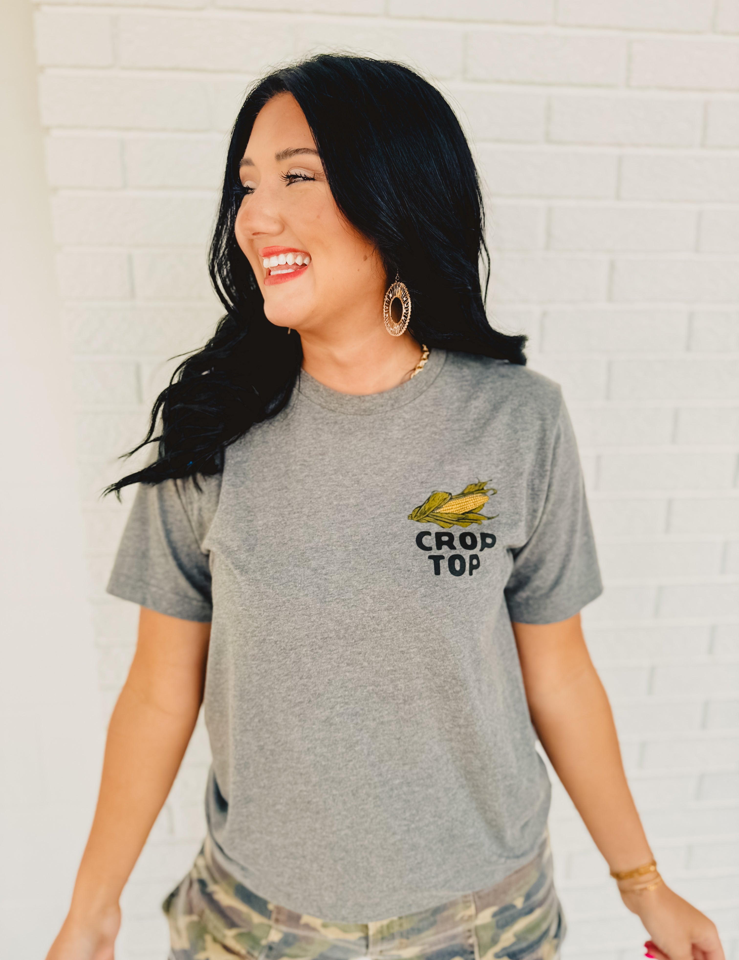 Round neck short sleeve Crop Top pun gray graphic tee.